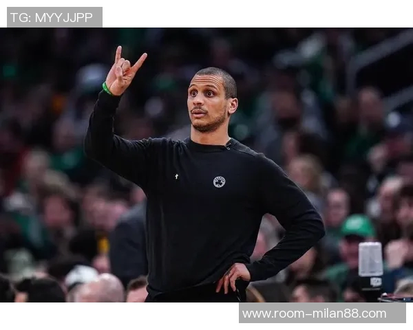 豪泽三分表现出色马祖拉强调掩护与空间的重要性